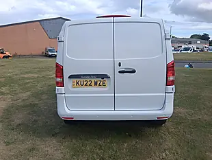 Used 2022 Mercedes-Benz Vito Progressive Plus White - Interior and Exterior details 4