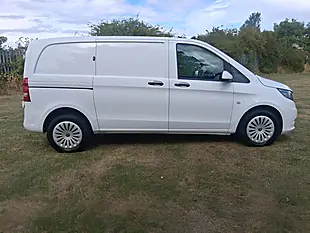 Used 2022 Mercedes-Benz Vito Progressive Plus White - Interior and Exterior details 6