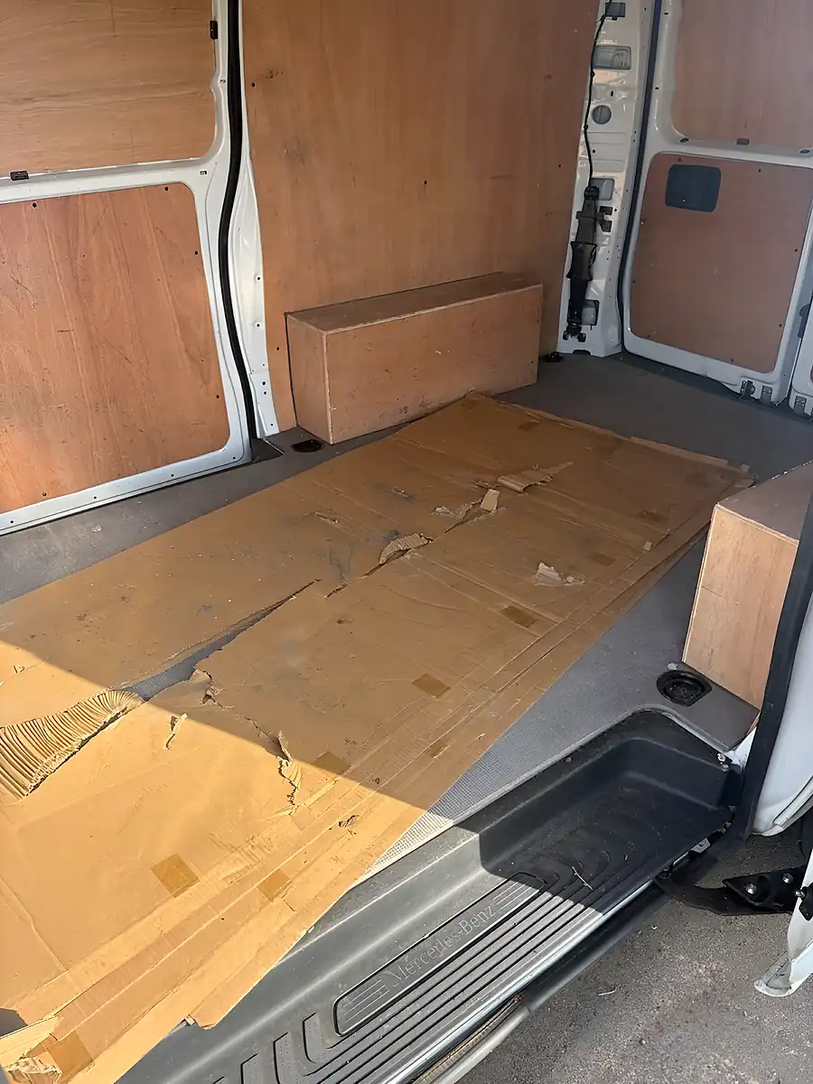 Used 2022 Mercedes-Benz Vito Progressive White - Interior and Exterior details 6