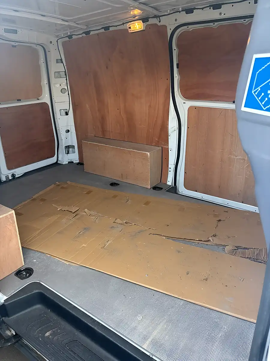 Used 2022 Mercedes-Benz Vito Progressive White - Interior and Exterior details 8