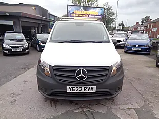 Used 2022 Mercedes-Benz Vito Progressive White - Interior and Exterior details 3