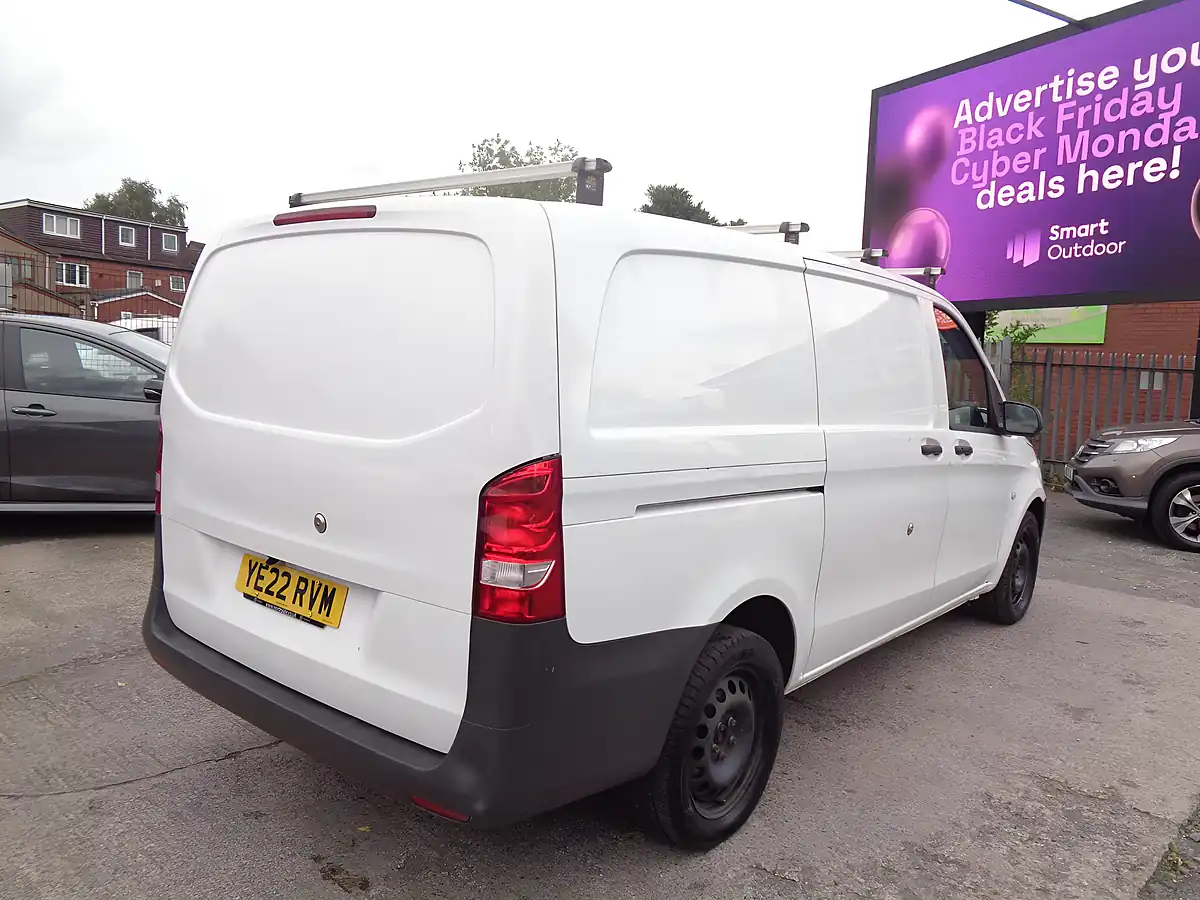Used 2022 Mercedes-Benz Vito Progressive White - Interior and Exterior details 5