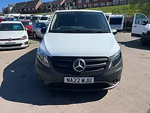 Used 2022 Mercedes-Benz Vito Progressive White - Interior and Exterior details 5
