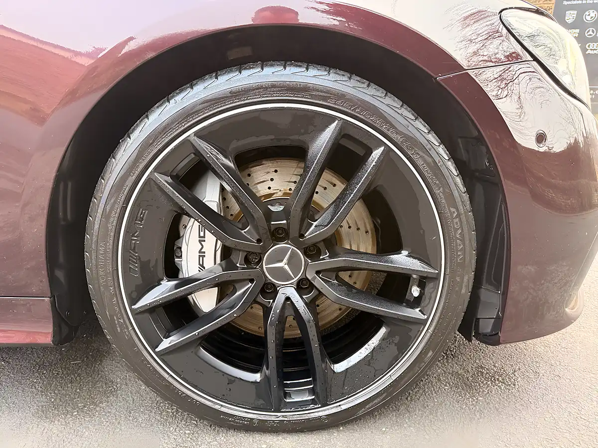 Used 2022 Mercedes E-Class Night Edition Premium Plus Rubellite Red - Interior and Exterior details 17
