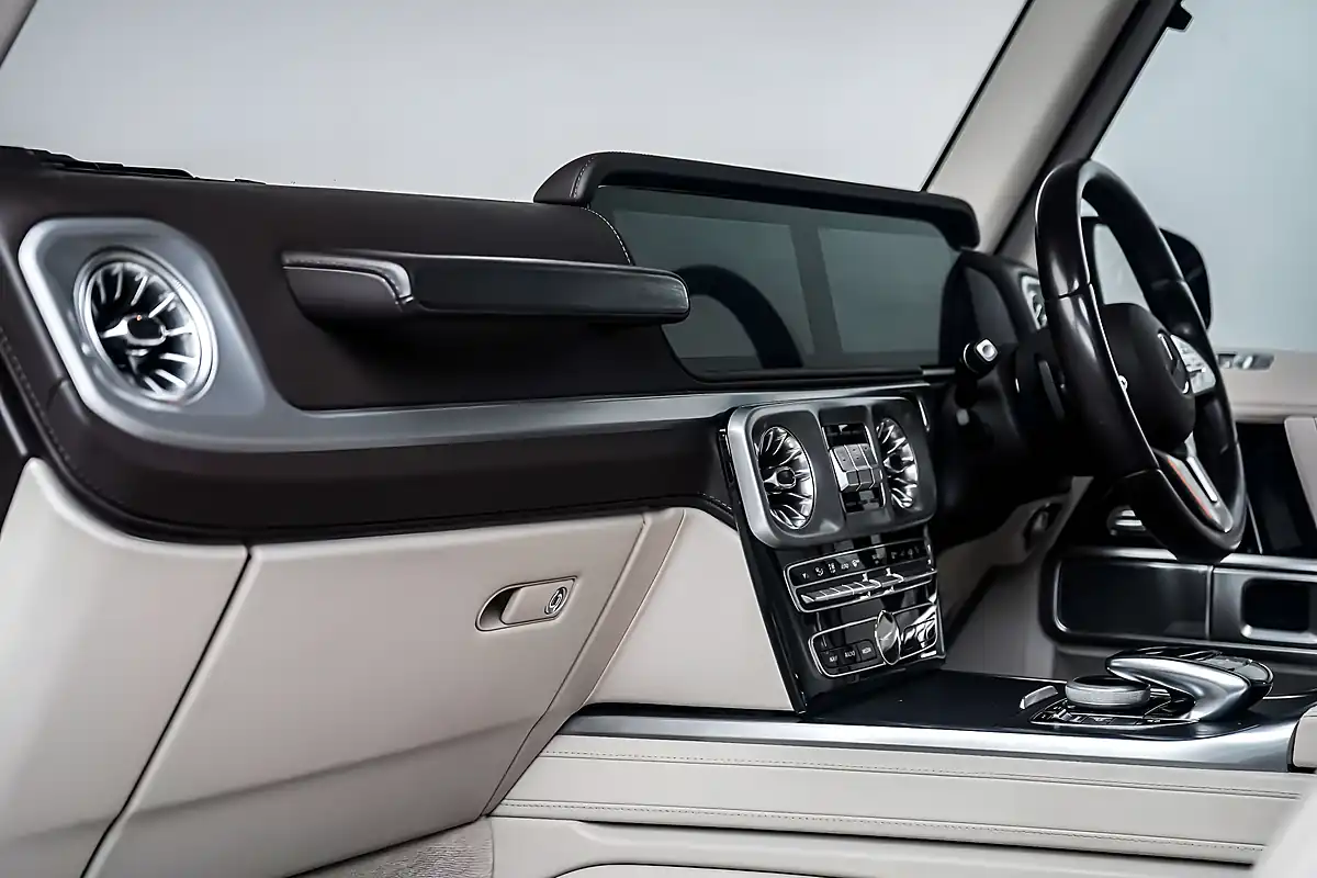 Used 2022 Mercedes G Class AMG Line (premium Plus) Periclase Green - Interior and Exterior details 19