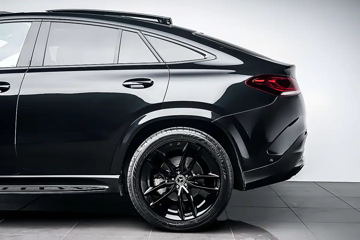 Used 2022 Mercedes Gle AMG Line (premium Plus) Coupe Obsidian Black - Interior and Exterior details 11