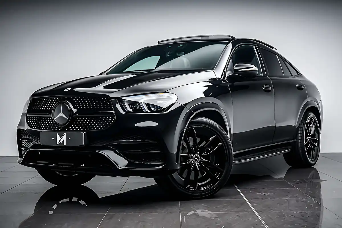 Used 2022 Mercedes Gle AMG Line (premium Plus) Coupe Obsidian Black - Interior and Exterior details 4