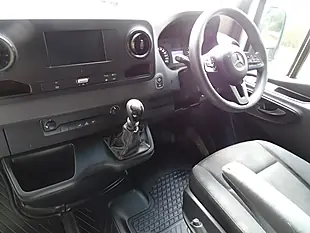 Used 2022 Mercedes Sprinter Progressive White - Interior and Exterior details 11