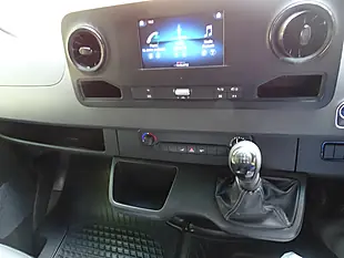 Used 2022 Mercedes Sprinter Progressive White - Interior and Exterior details 13