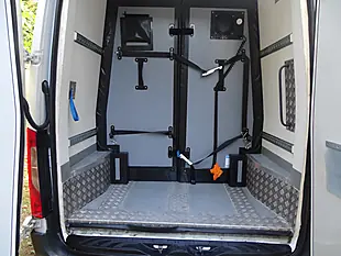 Used 2022 Mercedes Sprinter Progressive White - Interior and Exterior details 17