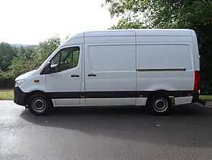 Used 2022 Mercedes Sprinter Progressive White - Interior and Exterior details 4