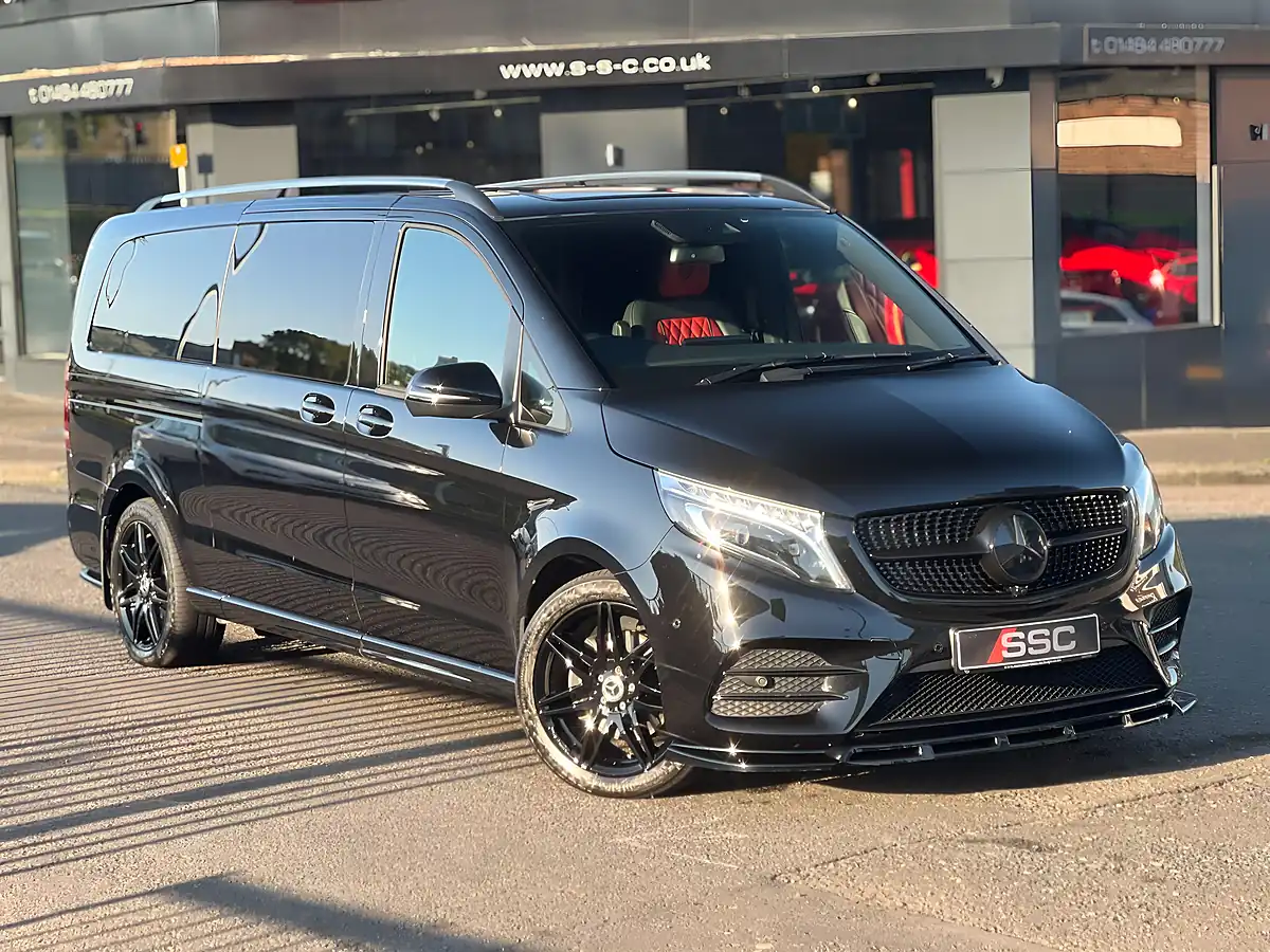 Used 2022 Mercedes V220 AMG Line Black - Interior and Exterior details 19