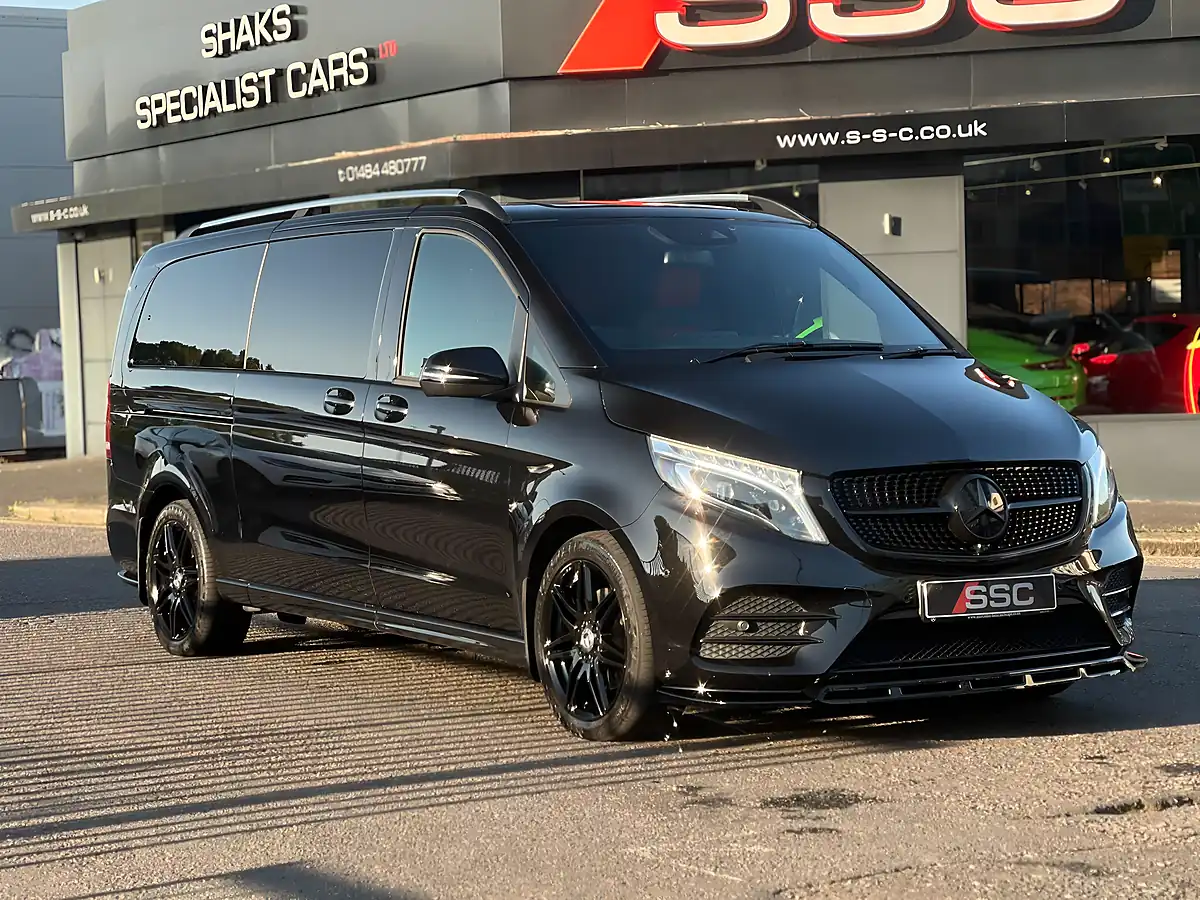 Used 2022 Mercedes V220 AMG Line Black - Interior and Exterior details 4
