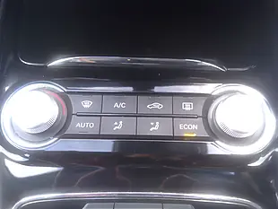 Used 2022 MG 1100 Exclusive Long Range Silver - Interior and Exterior details 14