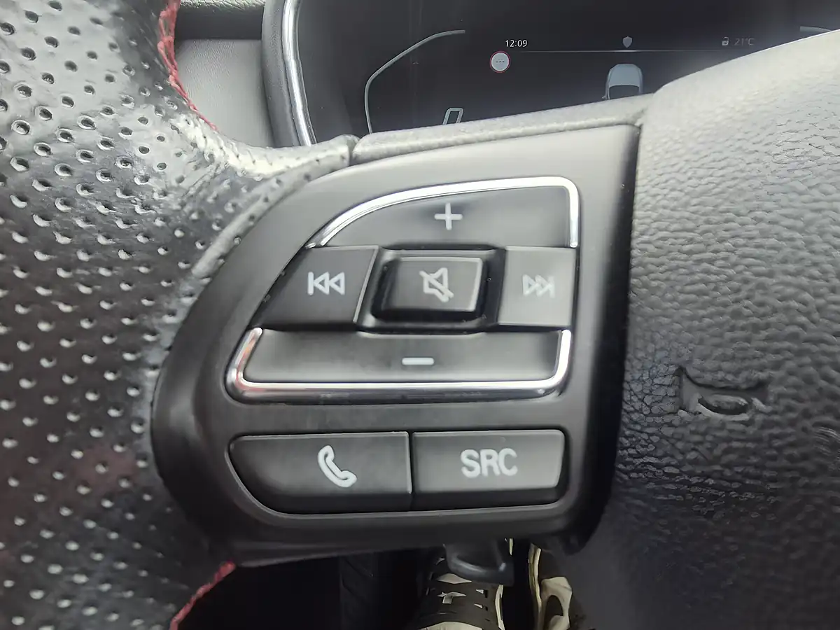 Used 2022 MG Hs Excite Holborn Blue - Interior and Exterior details 17