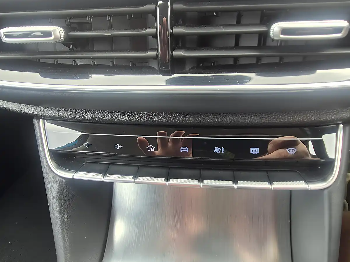 Used 2022 MG Hs Excite Holborn Blue - Interior and Exterior details 18