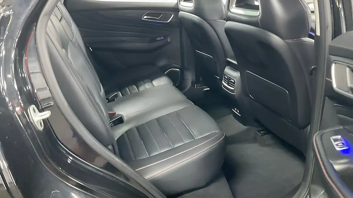Used 2022 MG HS Exclusive Black - Interior and Exterior details 18