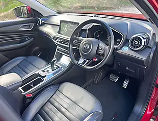 Used 2022 MG Hs Exclusive Red - Interior and Exterior details 12