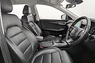 Used 2022 MG MG Hs Excite Black - Interior and Exterior details 2
