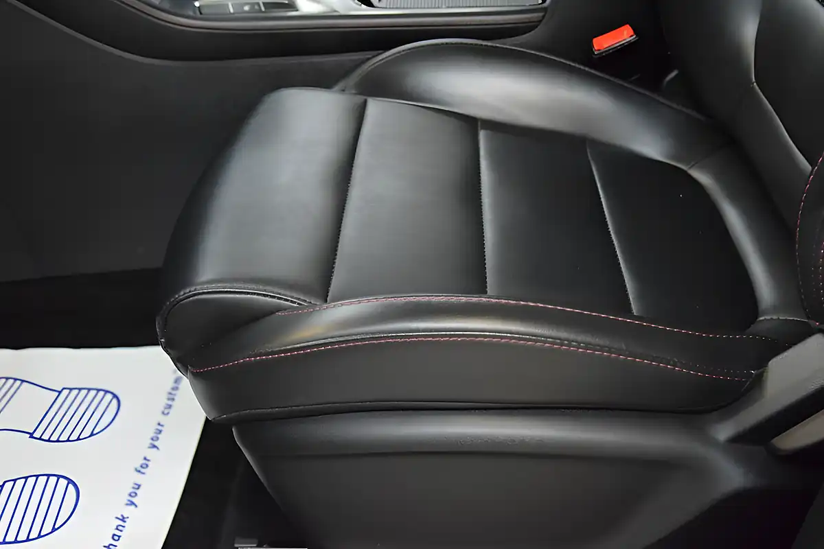 Used 2022 MG MG Hs Excite Black - Interior and Exterior details 10