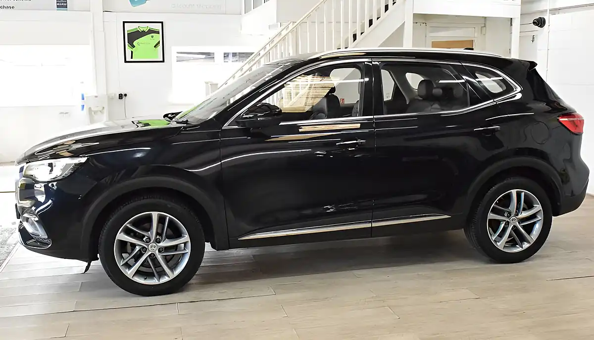 Used 2022 MG MG Hs Excite Black - Interior and Exterior details 8