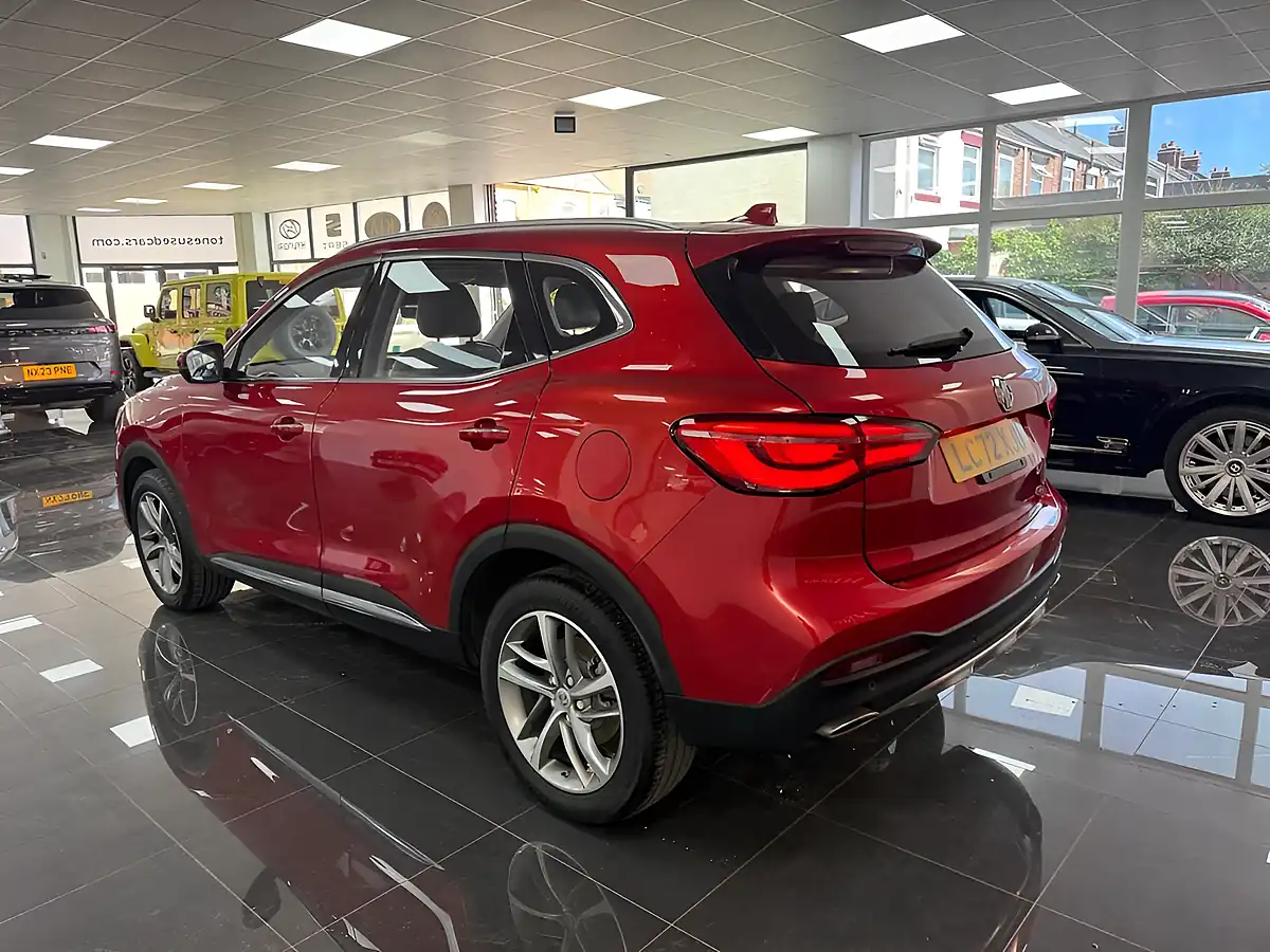 Used 2022 MG MG Hs Excite Red - Interior and Exterior details 13
