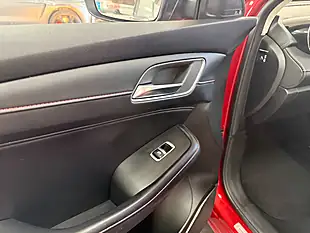 Used 2022 MG MG Hs Excite Red - Interior and Exterior details 17