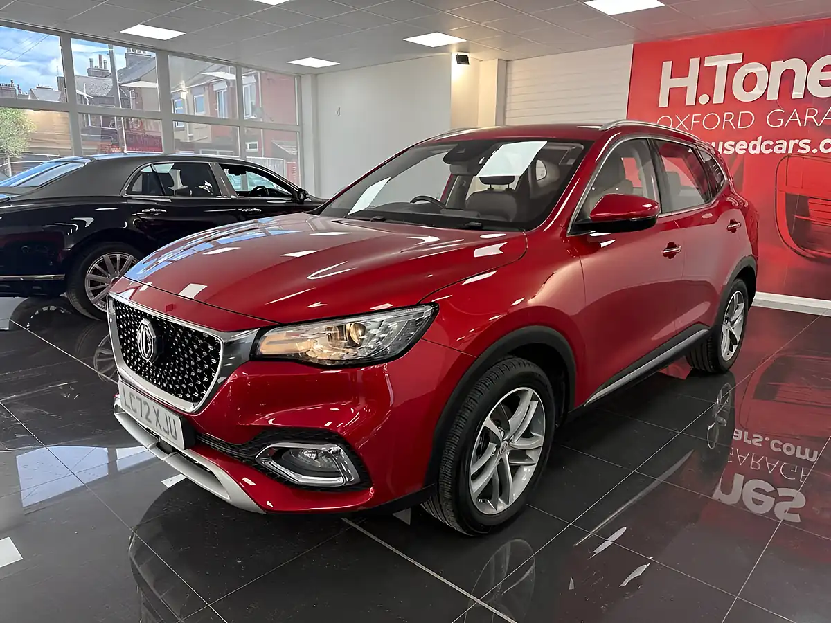 Used 2022 MG MG Hs Excite Red - Interior and Exterior details 19