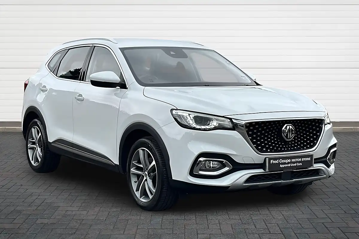 Used 2022 MG MG Hs Excite White - Front View