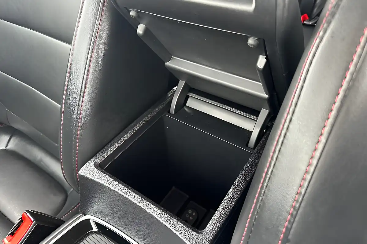Used 2022 MG MG Hs Excite White - Interior and Exterior details 15