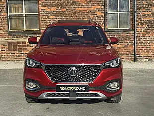 Used 2022 MG MG Hs Exclusive Red - Interior and Exterior details 2