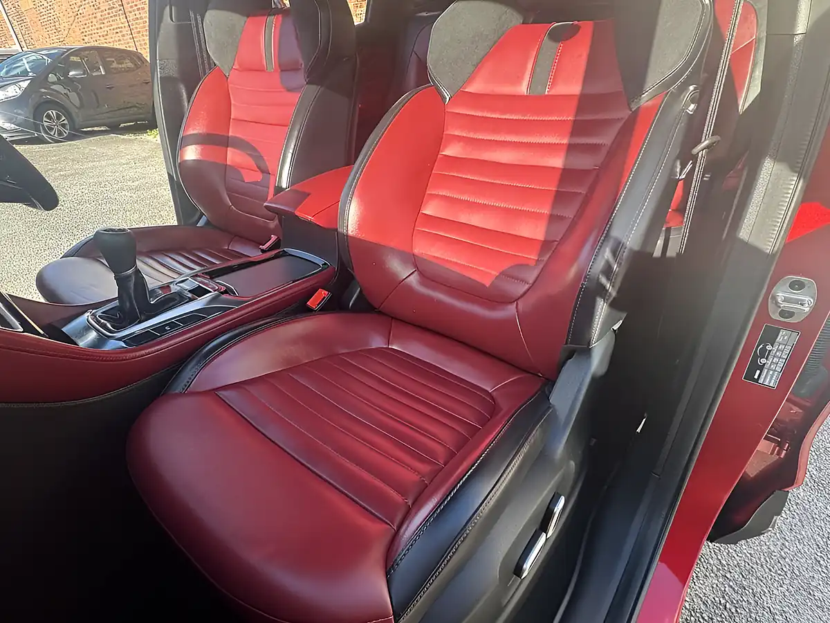 Used 2022 MG MG Hs Exclusive Red - Interior and Exterior details 7
