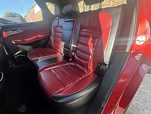 Used 2022 MG MG Hs Exclusive Red - Interior and Exterior details 8