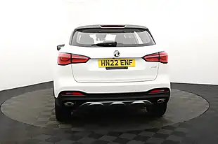 Used 2022 MG MG Hs Exclusive White - Interior and Exterior details 4