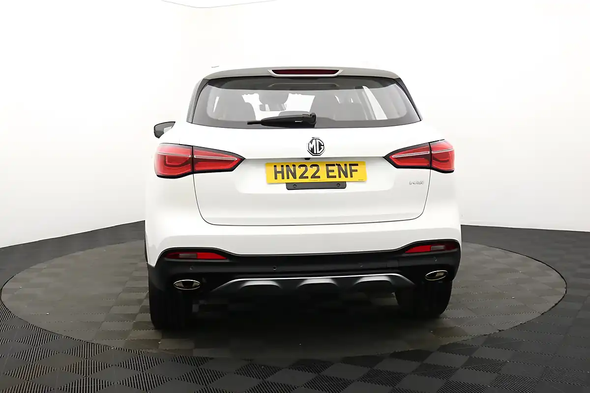 Used 2022 MG MG Hs Exclusive White - Interior and Exterior details 4