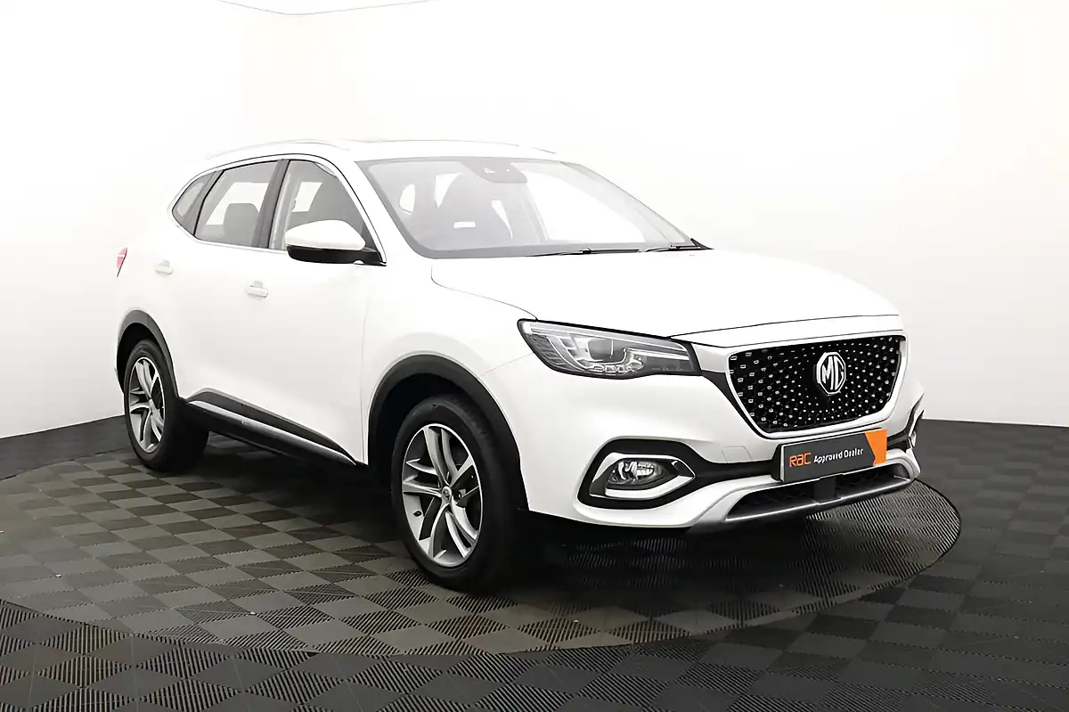 Used 2022 MG MG Hs Exclusive White - Interior and Exterior details 8