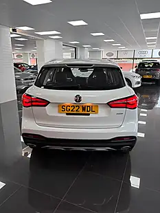 Used 2022 MG MG Hs Exclusive White - Interior and Exterior details 11