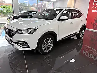 Used 2022 MG MG Hs Exclusive White - Interior and Exterior details 14