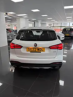 Used 2022 MG MG Hs Exclusive White - Interior and Exterior details 7