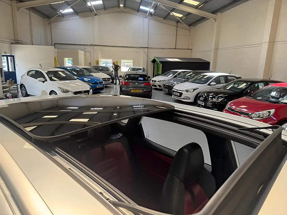 Used 2022 MG MG Hs Exclusive White - Interior and Exterior details 16
