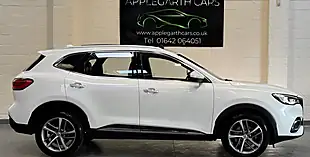Used 2022 MG MG Hs Exclusive White - Interior and Exterior details 2