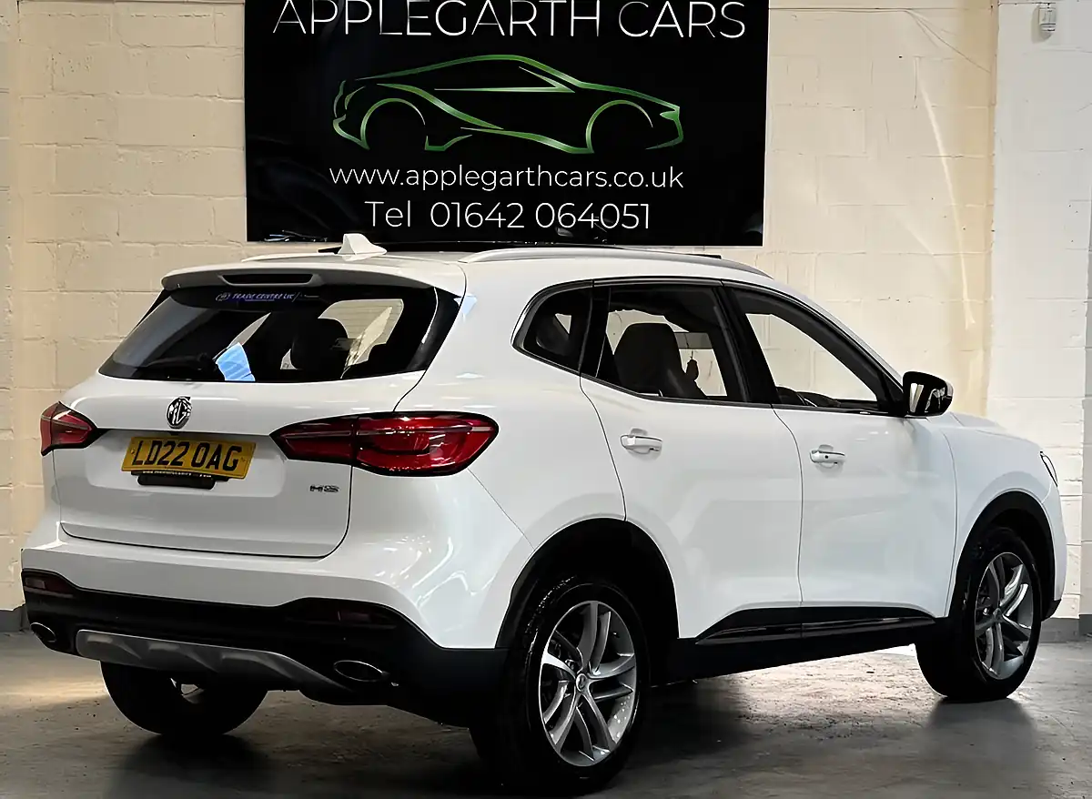 Used 2022 MG MG Hs Exclusive White - Interior and Exterior details 3