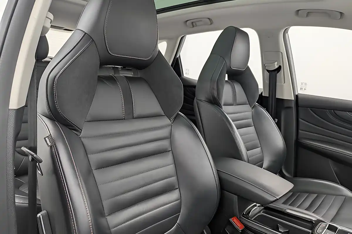 Used 2022 MG MG Hs Exclusive White - Interior and Exterior details 13