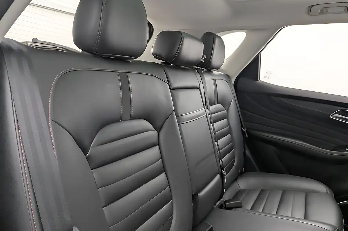 Used 2022 MG MG Hs Exclusive White - Interior and Exterior details 17
