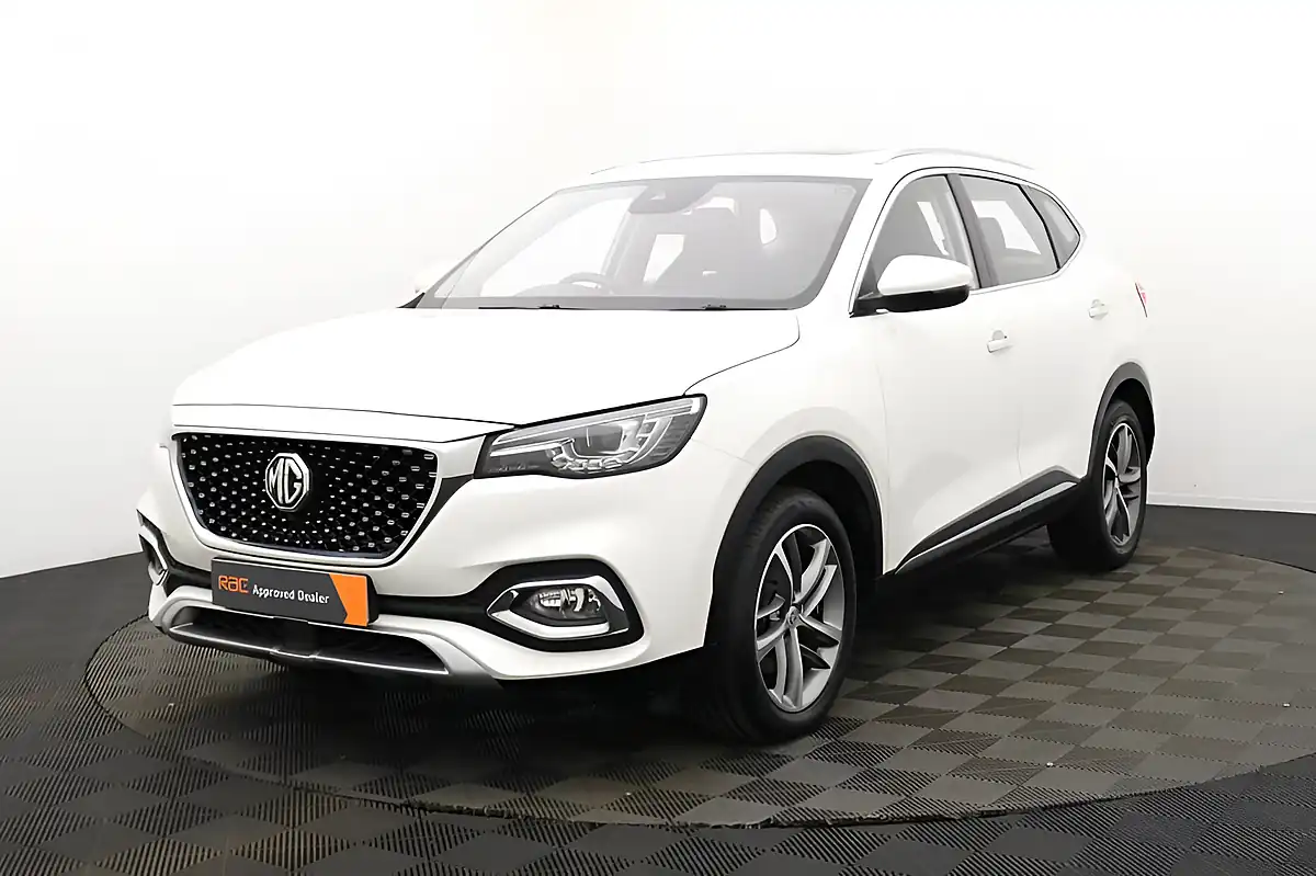 Used 2022 MG MG Hs Exclusive White - Interior and Exterior details 6