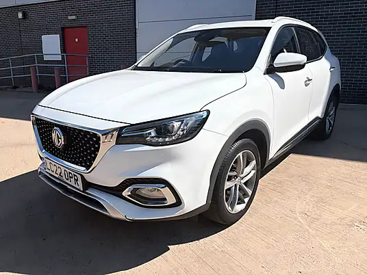 2022 MG MG HS 1.5 T-GDI Exclusive