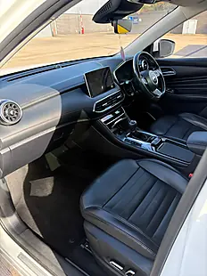 Used 2022 MG MG Hs Exclusive White - Interior and Exterior details 11