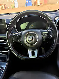 Used 2022 MG MG Hs Exclusive White - Interior and Exterior details 13