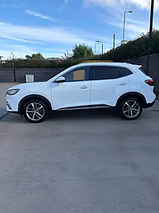 Used 2022 MG MG Hs Exclusive White - Interior and Exterior details 2