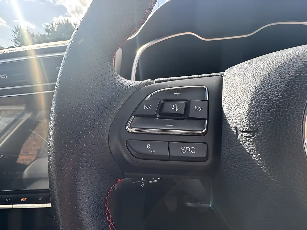 Used 2022 MG MG Zs Exclusive Black - Interior and Exterior details 13